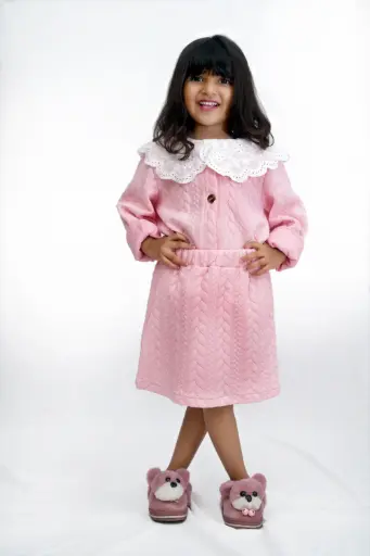 [C6] Textured Co-ord Set with Embroidered Collar – Girls’ Stylish Loungewear
