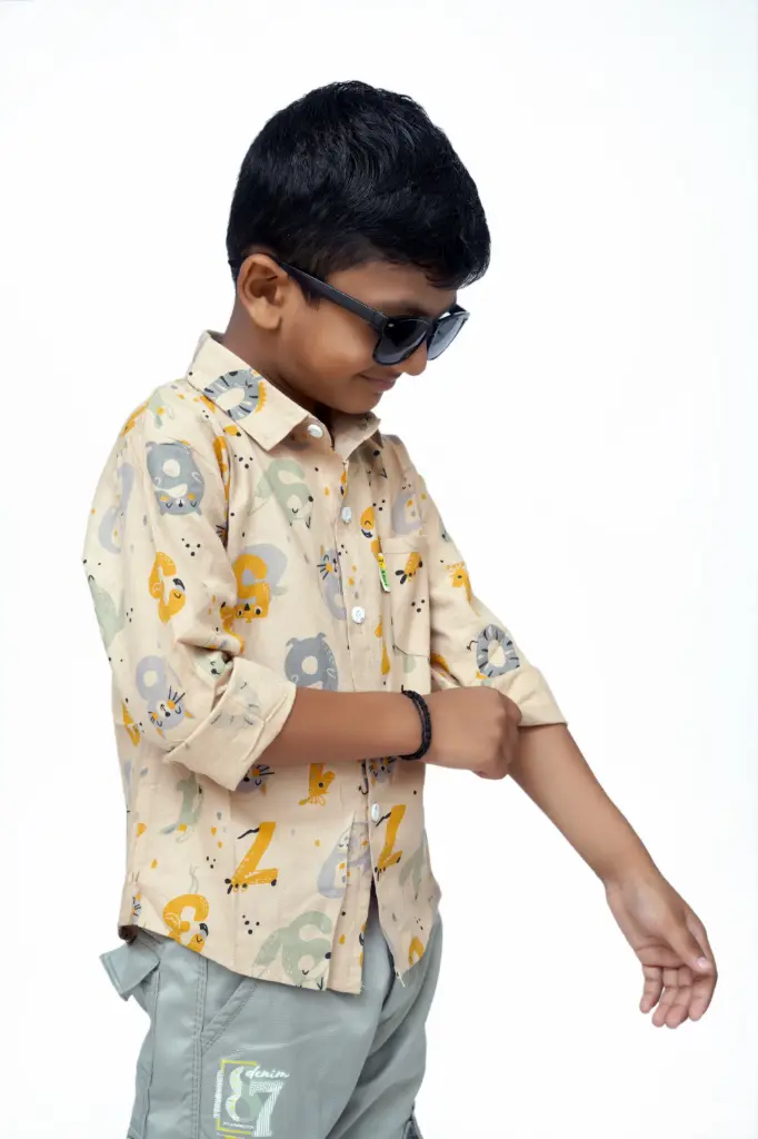 [C9] Boys’ Beige Animal & Number Print Shirt – Playful, Comfy & Super Cool
